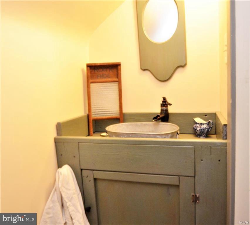 957 Kohler Road Bowers, PA 19539 - Photo 14 of 21 Gallery Image 14