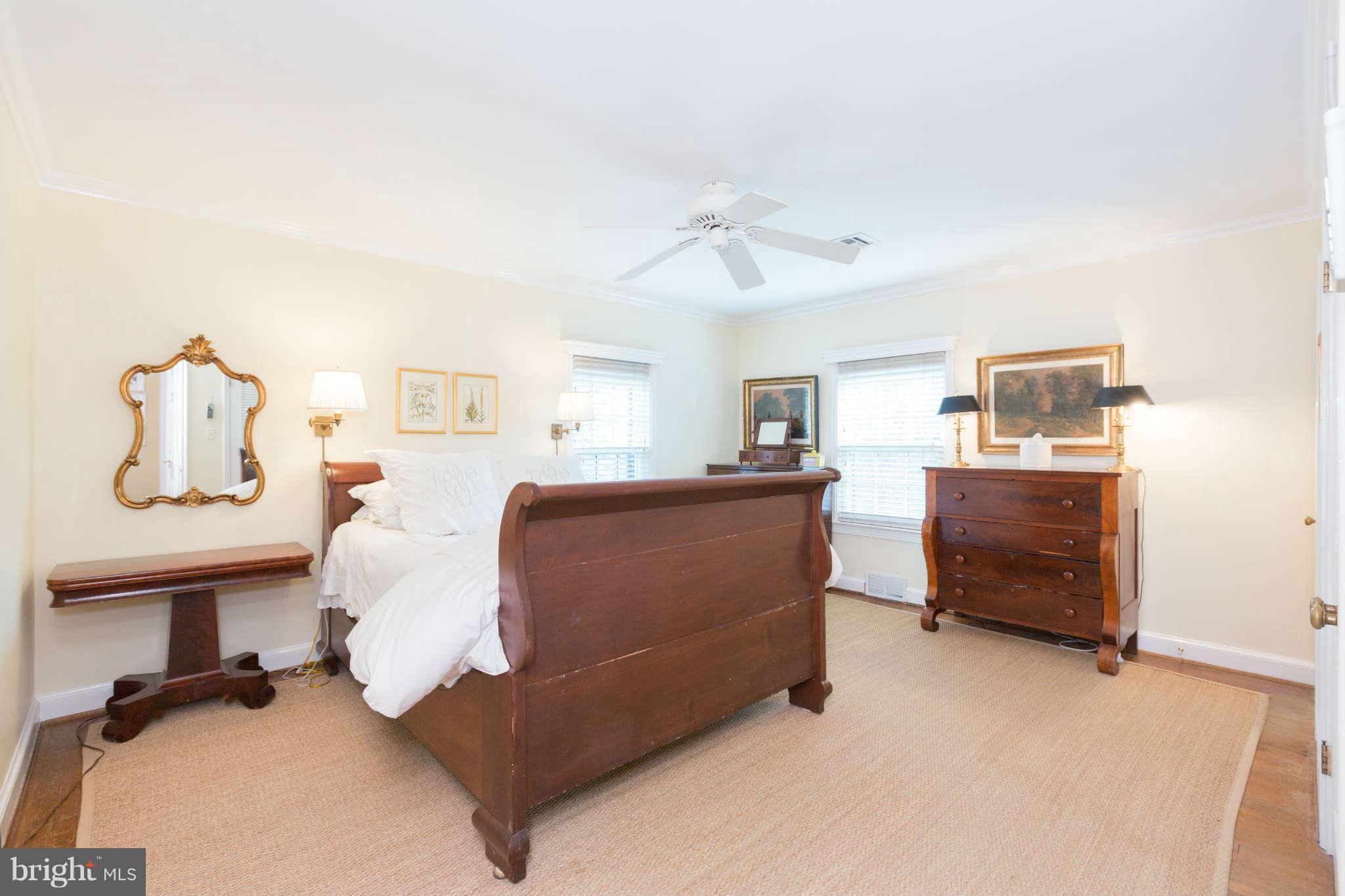 4632 Reservoir Road Northwest Washington, DC 20007 - Photo 12 of 25 Bedroom (Master)