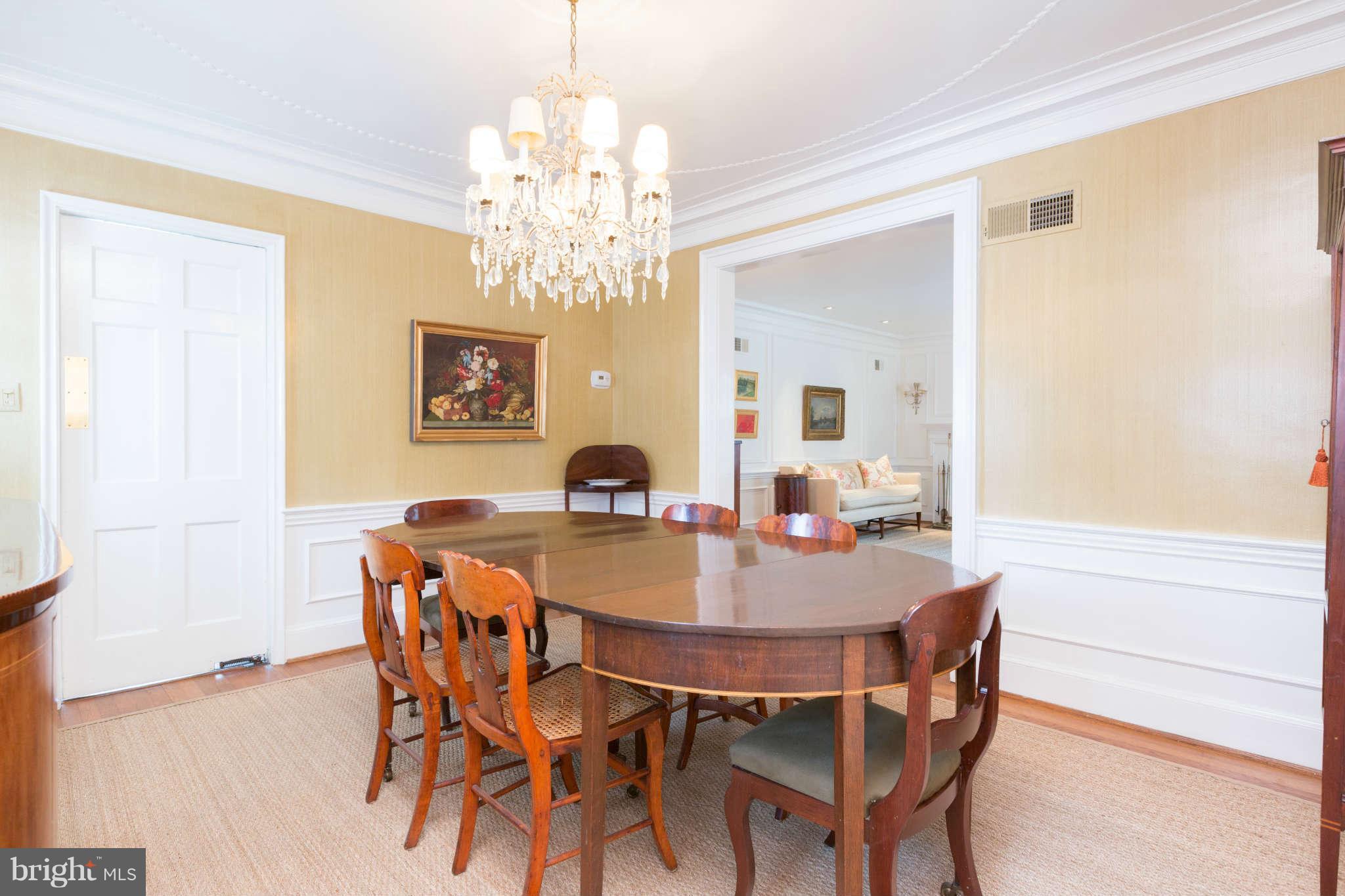 4632 Reservoir Road Northwest Washington, DC 20007 - Photo 7 of 25 Dining Room