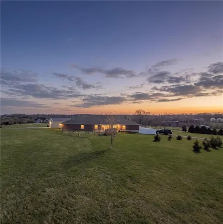 $359,999 | 27728 245th Street, Maryville, MO 64468