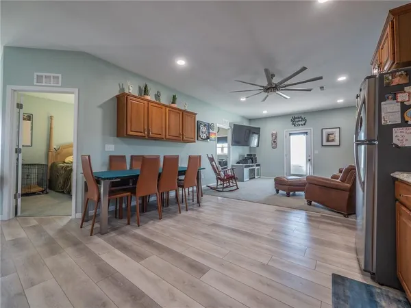 $359,999 | 27728 245th Street, Maryville, MO 64468