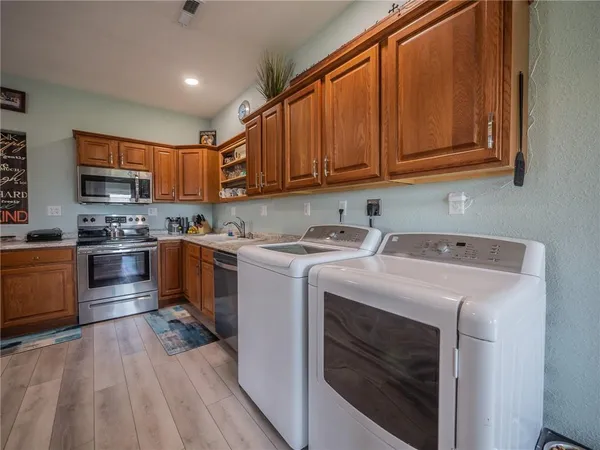 $359,999 | 27728 245th Street, Maryville, MO 64468