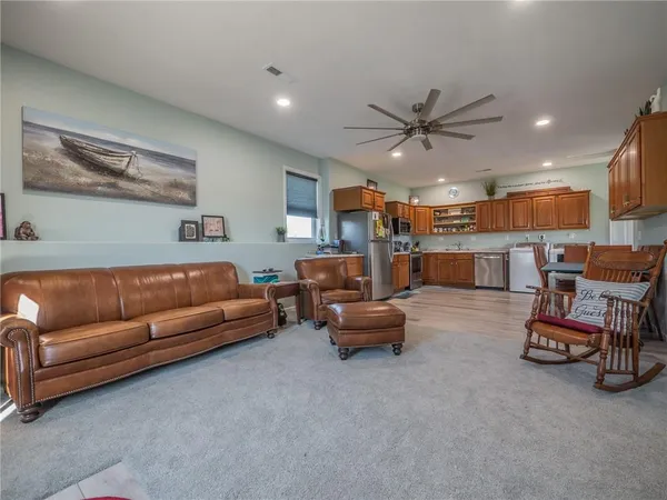 $359,999 | 27728 245th Street, Maryville, MO 64468