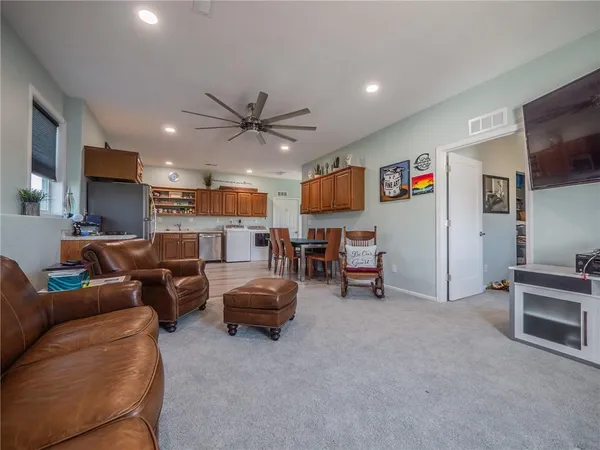 $359,999 | 27728 245th Street, Maryville, MO 64468