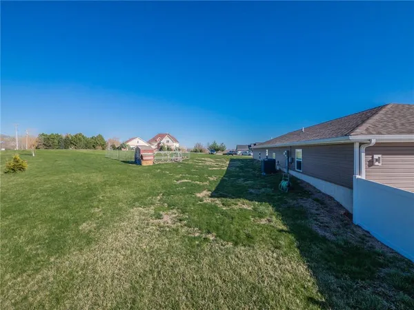 $359,999 | 27728 245th Street, Maryville, MO 64468