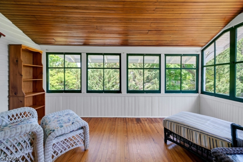 331 Chestnut Street Stirling, NJ 07980 - Photo 20 of 38
