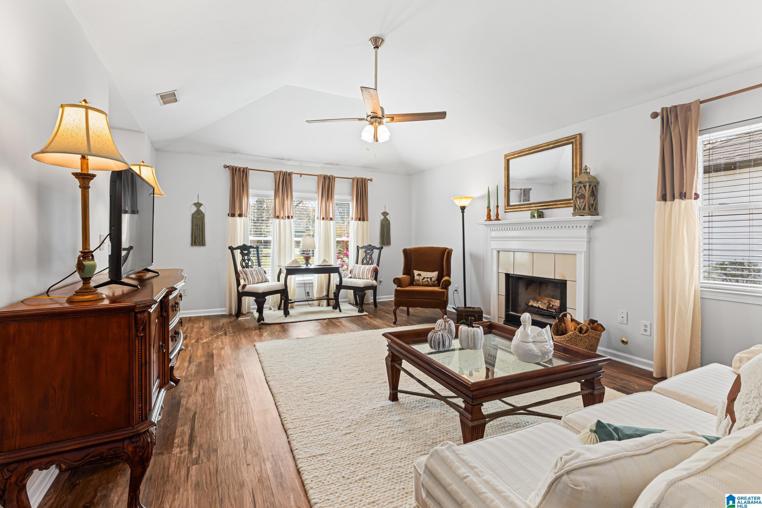 302 Mills Way Pelham, AL 35124 - Photo 6 of 24