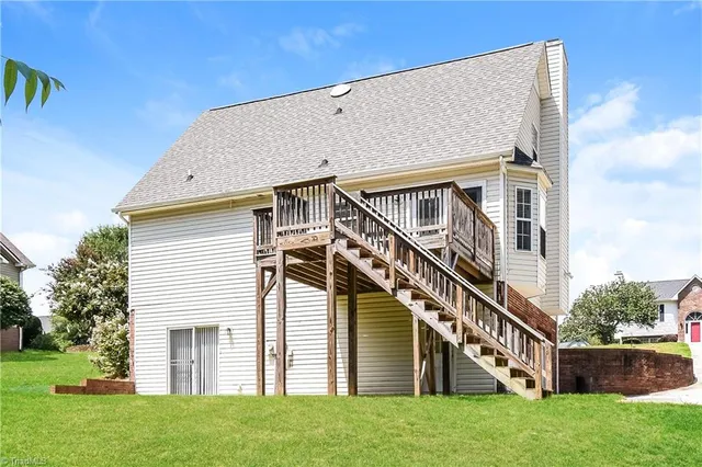 $1,905 | 397 Twin Valley Drive, Clemmons, NC 27012