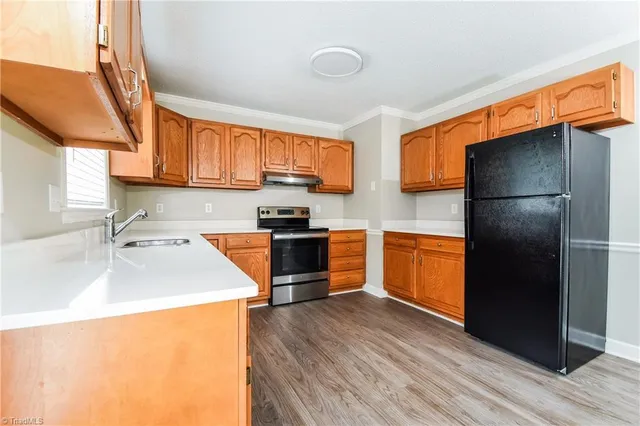 $1,905 | 397 Twin Valley Drive, Clemmons, NC 27012