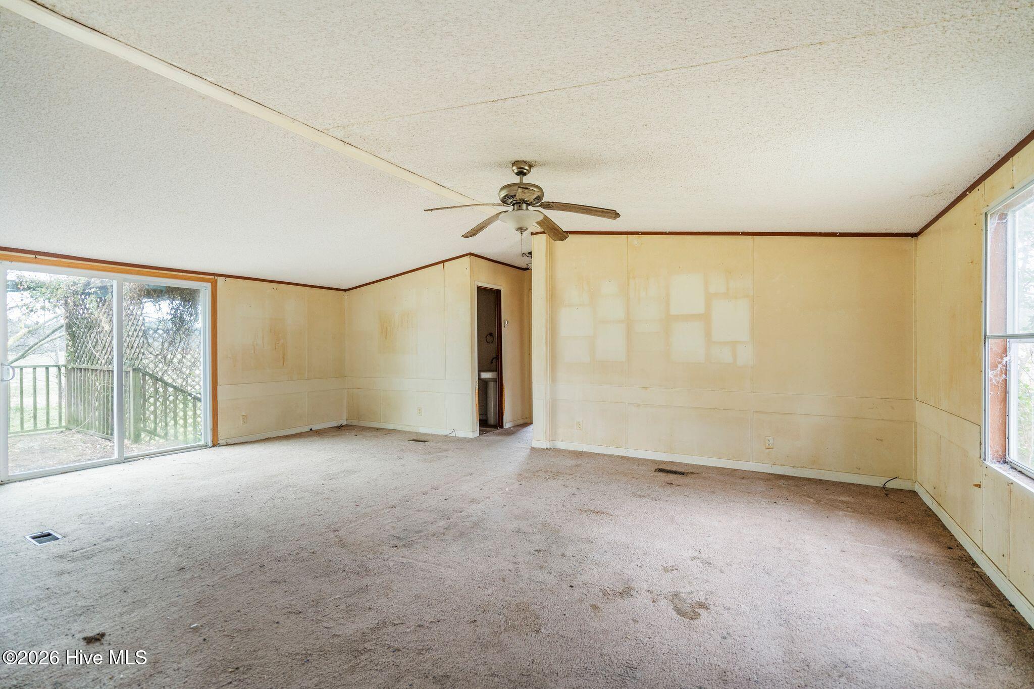 740 Old Chinquapin Road Beulaville, NC 28518 - Photo 10 of 37 10_DSC09143