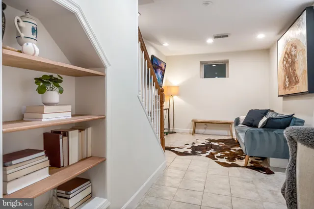 $535,000 | 3395 South Stafford Street, Unit A2, Arlington, VA 22206