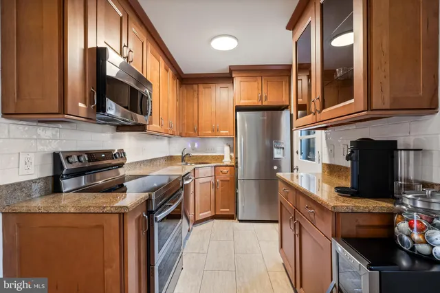 $535,000 | 3395 South Stafford Street, Unit A2, Arlington, VA 22206