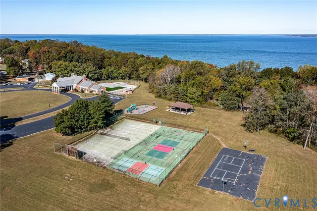 a view of an outdoor space with city view