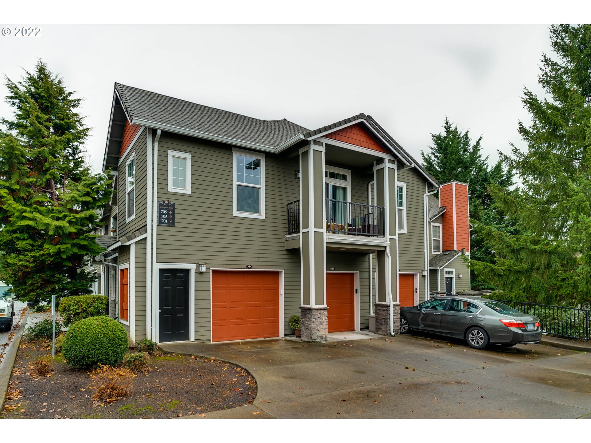 725 Springtree Lane West Linn, OR 97068 - Photo 1 of 31 Gallery Image 1