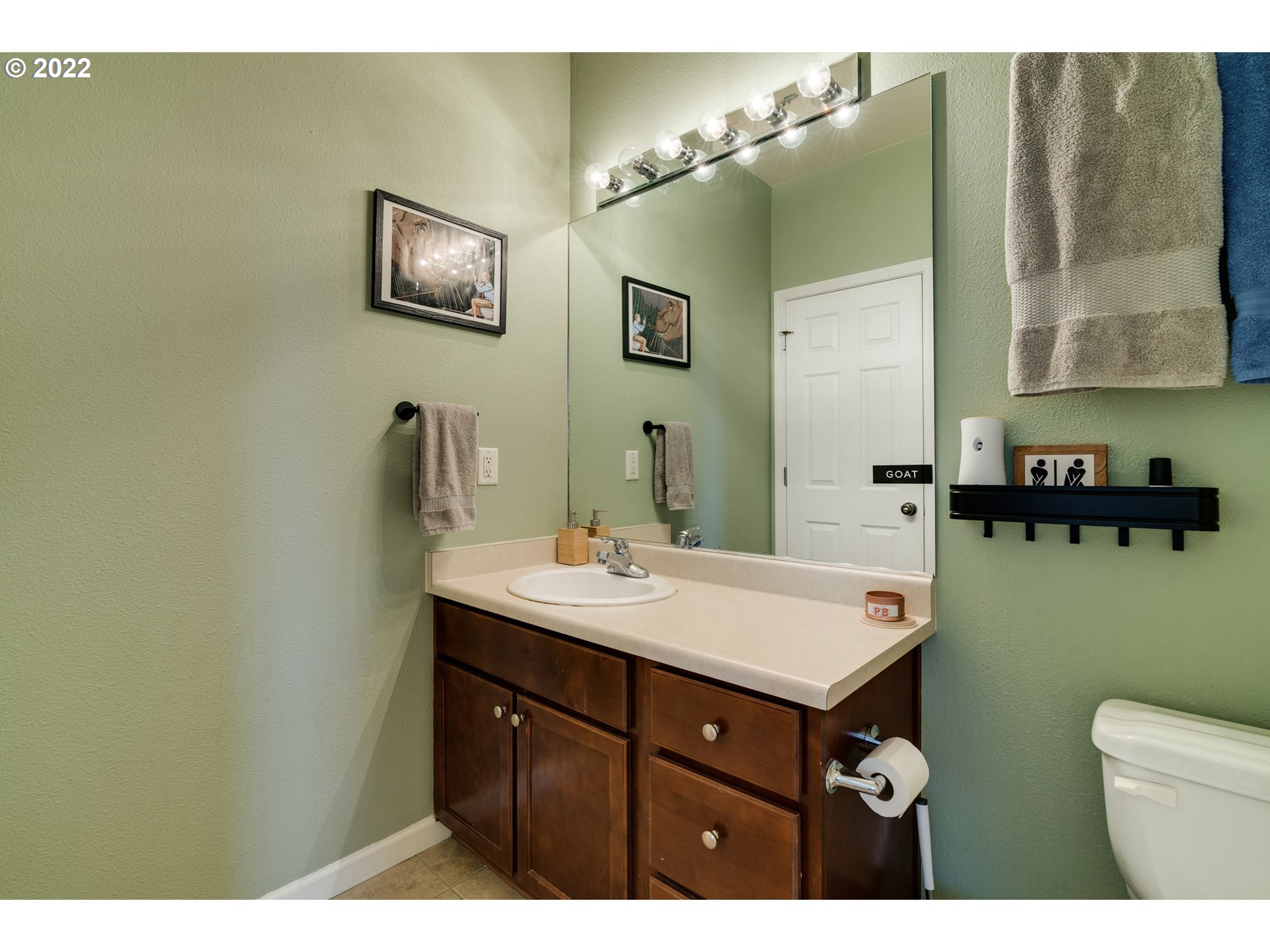 725 Springtree Lane West Linn, OR 97068 - Photo 17 of 31 Gallery Image 17