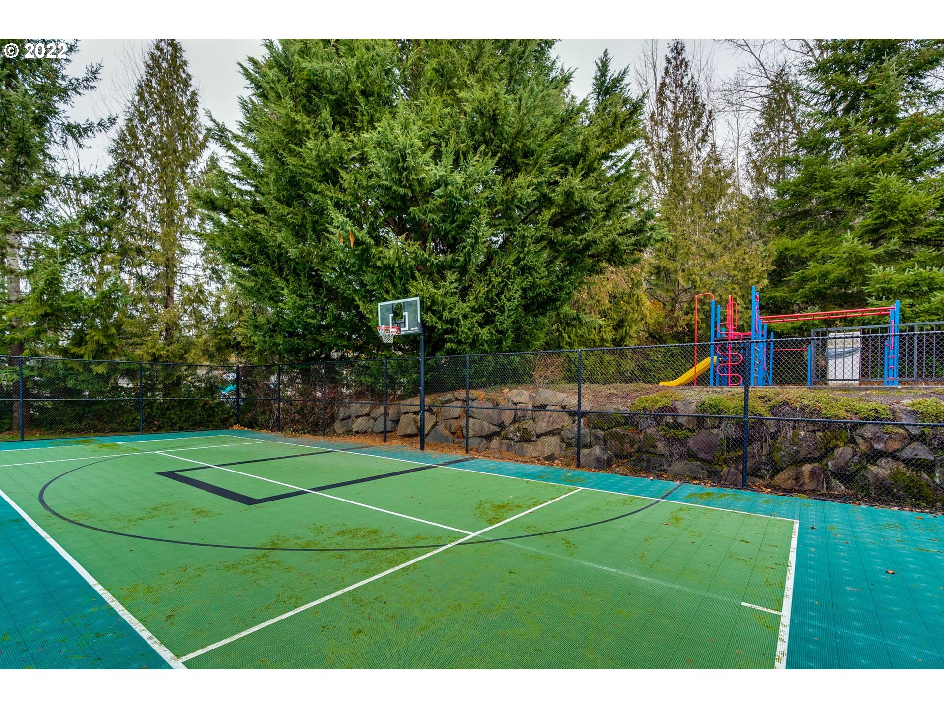 725 Springtree Lane West Linn, OR 97068 - Photo 26 of 31 Gallery Image 26