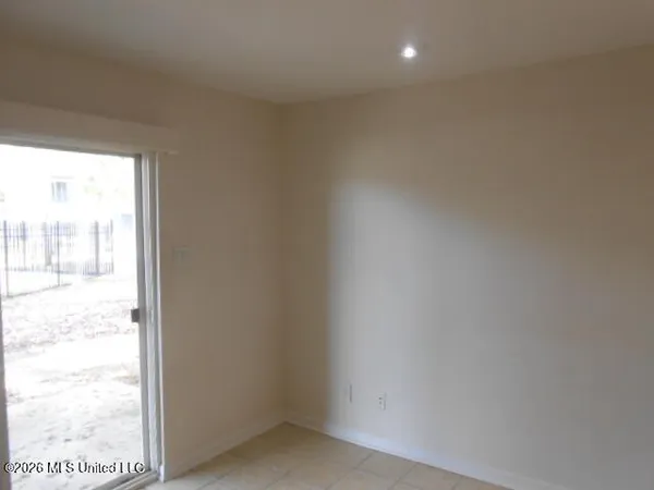 $129,500 | 3230 Cumberland Road, Unit 55, Ocean Springs, MS 39564