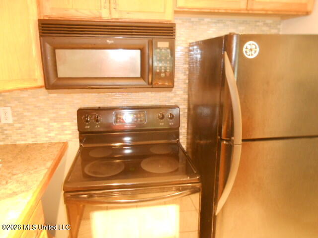 3230 Cumberland Road, Unit 55 Ocean Springs, MS 39564 - Photo 24 of 37 DSCN8317