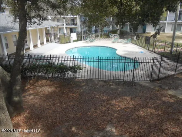 $129,500 | 3230 Cumberland Road, Unit 55, Ocean Springs, MS 39564