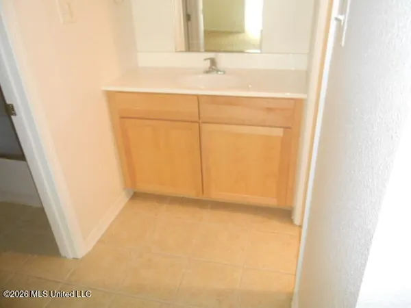 $129,500 | 3230 Cumberland Road, Unit 55, Ocean Springs, MS 39564