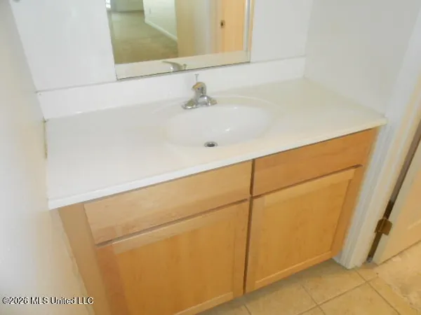 $129,500 | 3230 Cumberland Road, Unit 55, Ocean Springs, MS 39564