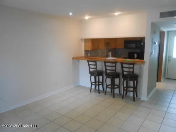 $129,500 | 3230 Cumberland Road, Unit 55, Ocean Springs, MS 39564