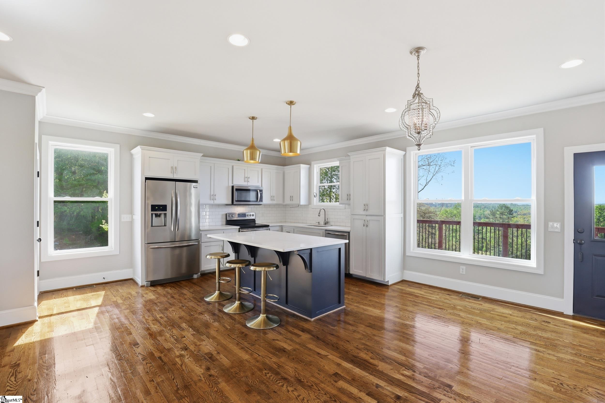 202 Allgood Drive Pickens, SC 29671 - Photo 6 of 50