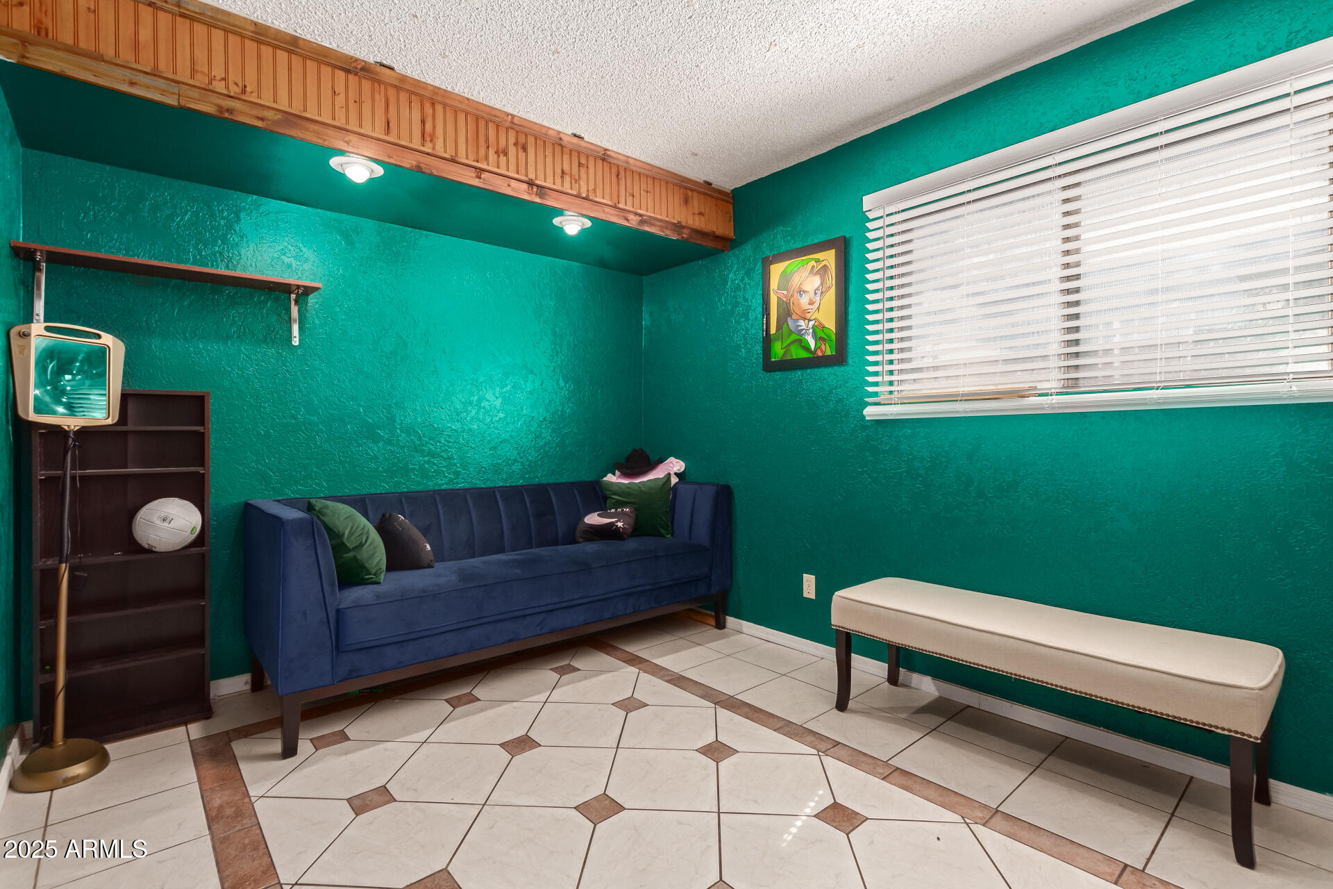 6426 West Lamar Road Glendale, AZ 85301 - Photo 17 of 26 Den/office