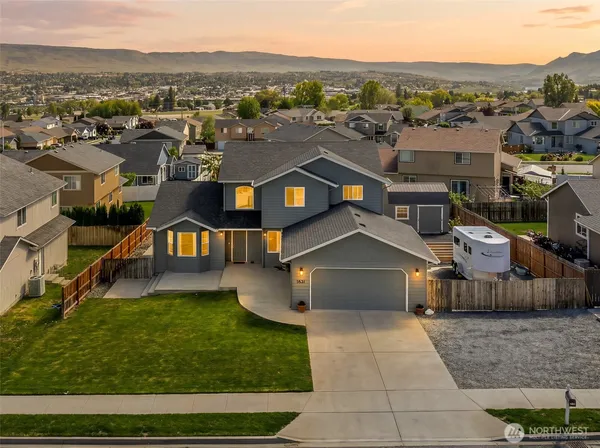 $625,000 | 1631 Fuller Street, Wenatchee, WA 98801