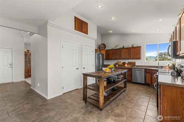 $625,000 | 1631 Fuller Street, Wenatchee, WA 98801