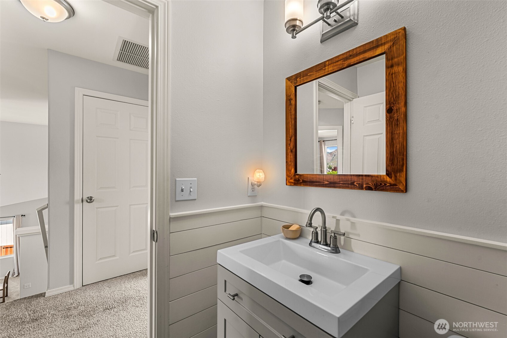 1631 Fuller Street Wenatchee, WA 98801 - Photo 25 of 37