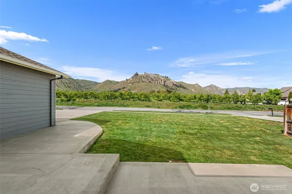 $625,000 | 1631 Fuller Street, Wenatchee, WA 98801