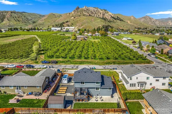 $625,000 | 1631 Fuller Street, Wenatchee, WA 98801