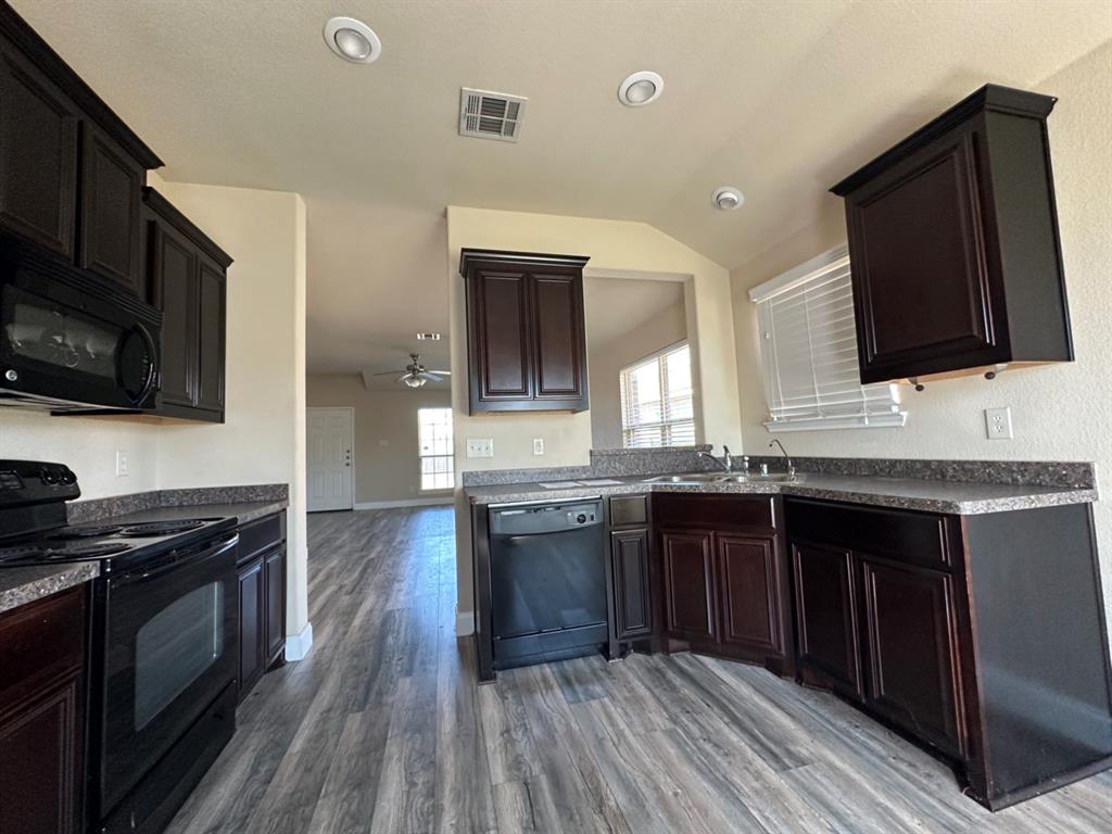 1101 Hawthorne Road Anna, TX 75409 - Photo 3 of 9