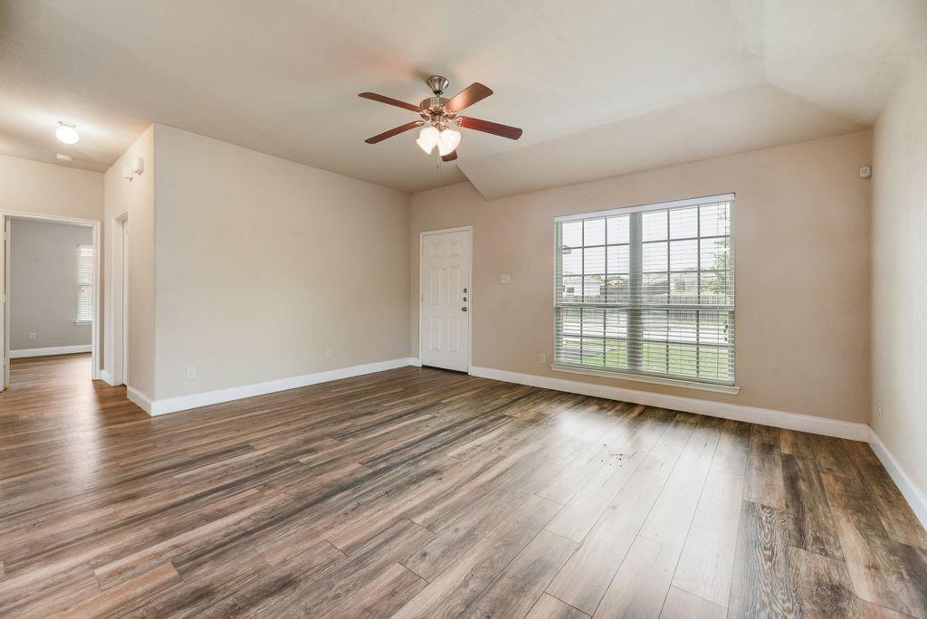 1101 Hawthorne Road Anna, TX 75409 - Photo 7 of 27