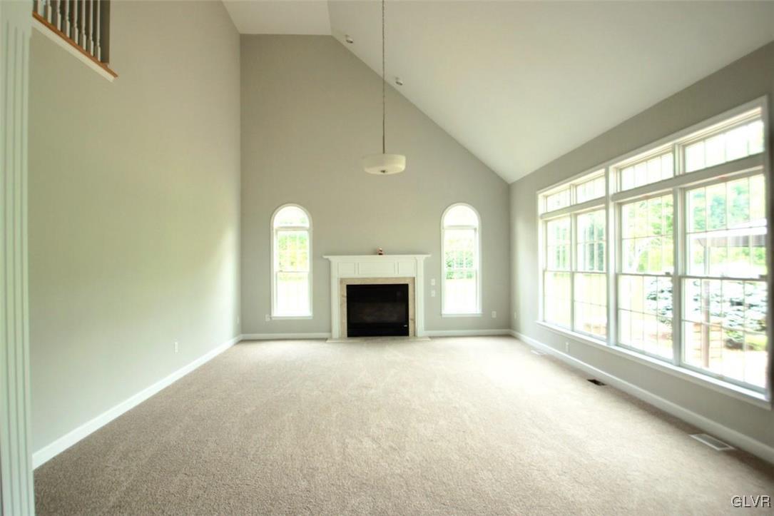 14 Country Road Northampton, PA 18067 - Photo 5 of 14 Gallery Image 5