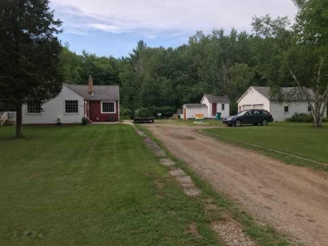 2598 West Giles Road Muskegon, MI 49445 - Photo 2 of 19 download