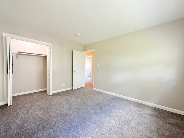 $202,000 | 2711 Larkspur Lane, Hazel Crest, IL 60429