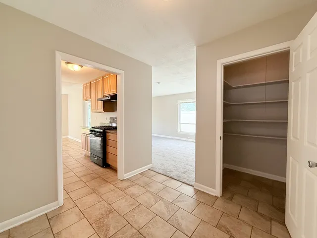 $226,000 | 2711 Larkspur Lane, Hazel Crest, IL 60429