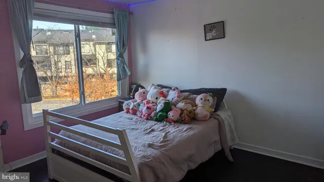 $385,000 | 9506 Tunstall Place, Montgomery Village, MD 20886