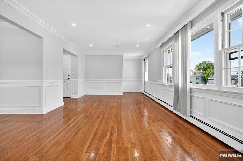 28 1st Street Wallington, NJ 07057 - Photo 16 of 42
