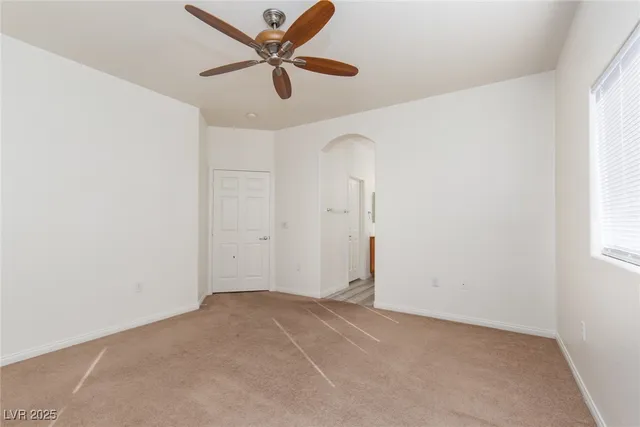 $1,650 | 9303 Gilcrease Avenue, Unit 1053, Las Vegas, NV 89149