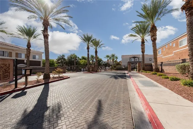 $1,650 | 9303 Gilcrease Avenue, Unit 1053, Las Vegas, NV 89149