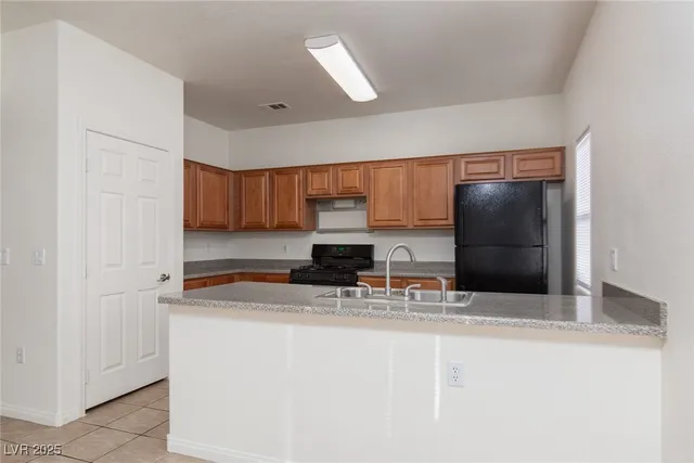 $1,650 | 9303 Gilcrease Avenue, Unit 1053, Las Vegas, NV 89149