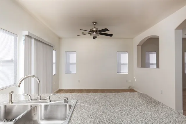 $1,650 | 9303 Gilcrease Avenue, Unit 1053, Las Vegas, NV 89149