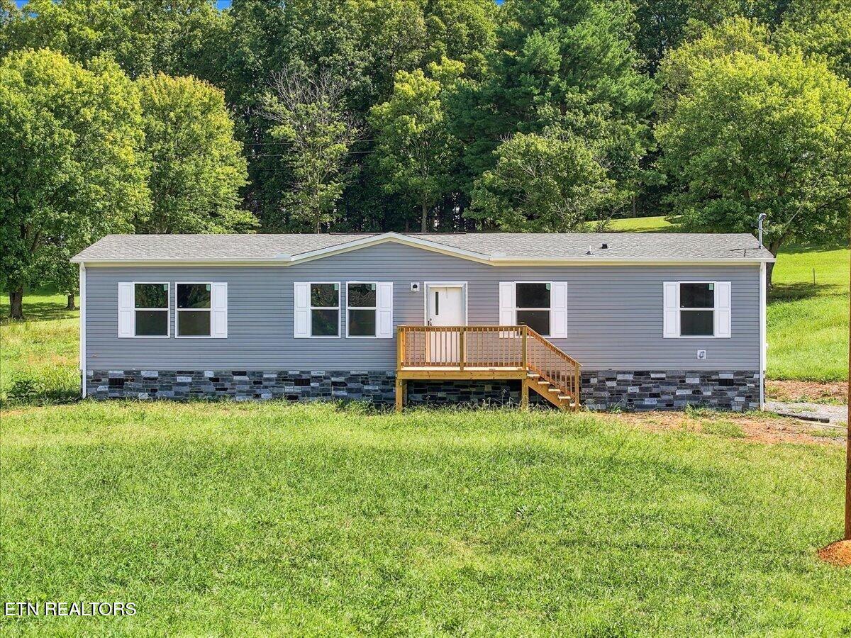 870 Shackleford Road Mosheim, TN 37818 - Photo 1 of 33 02-870_Shackleford_Road_Mosheim_002