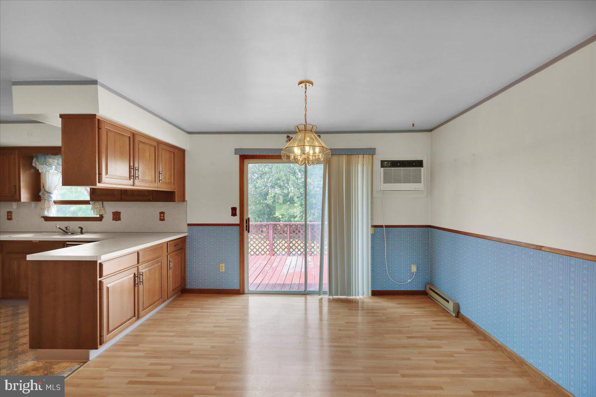 9707 Longswamp Road Mertztown, PA 19539 - Photo 9 of 38 Gallery Image 9