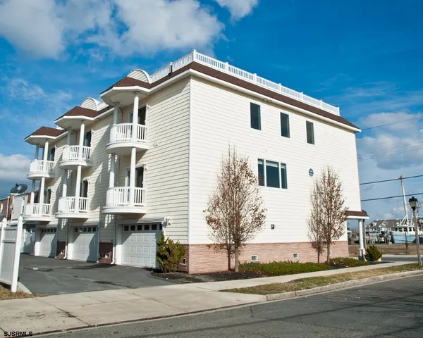 $575,000 | 502 North Massachusetts Avenue, Atlantic City, NJ 08401