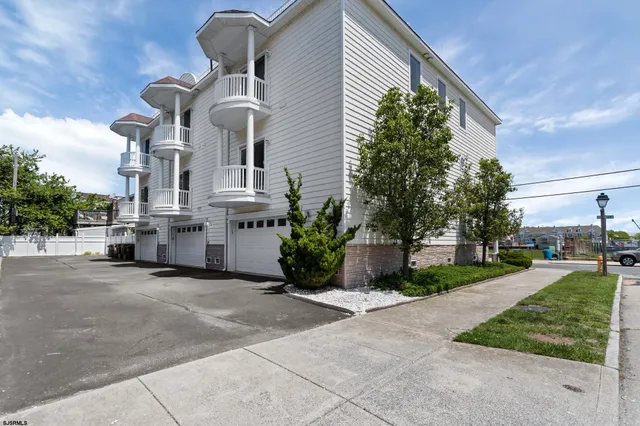 $575,000 | 502 North Massachusetts Avenue, Atlantic City, NJ 08401