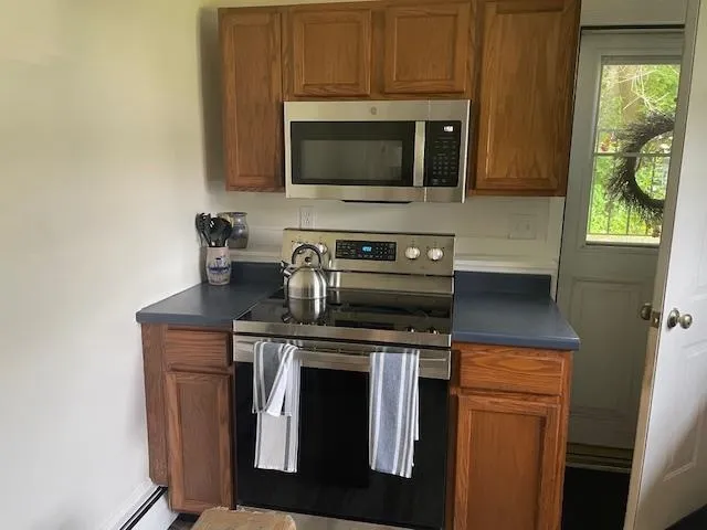 $140,000 | 78 Engrem Avenue, Unit 8, Rutland, VT 05701